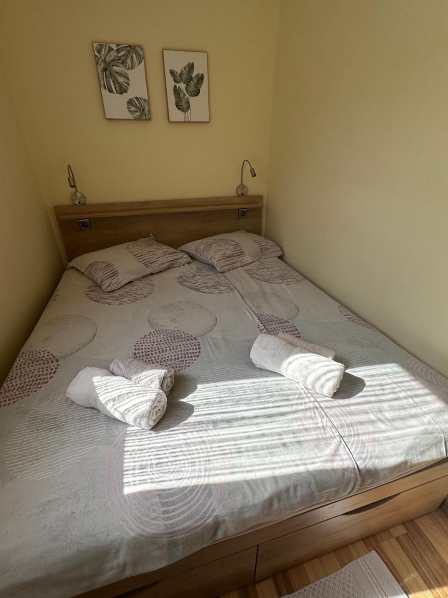 Apartmani Dora I Kati Orebić Esterno foto