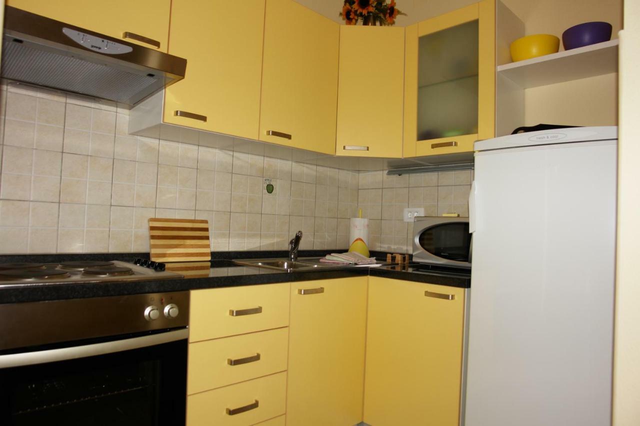 Apartmani Dora I Kati Orebić Esterno foto