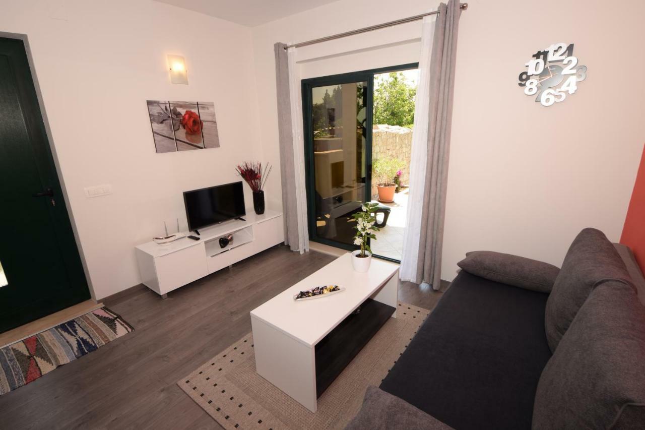 Apartmani Dora I Kati Orebić Esterno foto