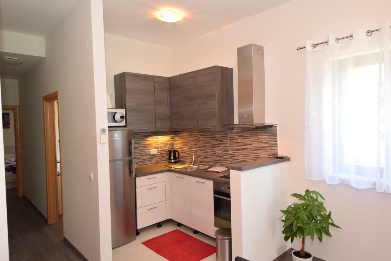Apartmani Dora I Kati Orebić Esterno foto