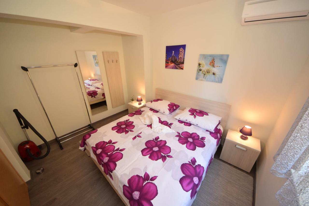 Apartmani Dora I Kati Orebić Esterno foto