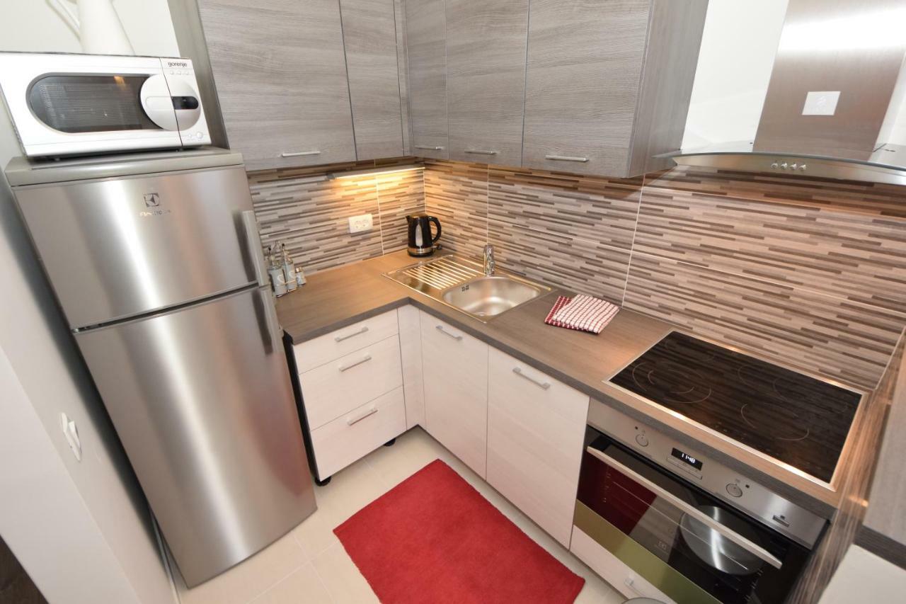 Apartmani Dora I Kati Orebić Esterno foto